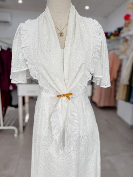 BATA TRIANA PERFORADA BLANCA 2