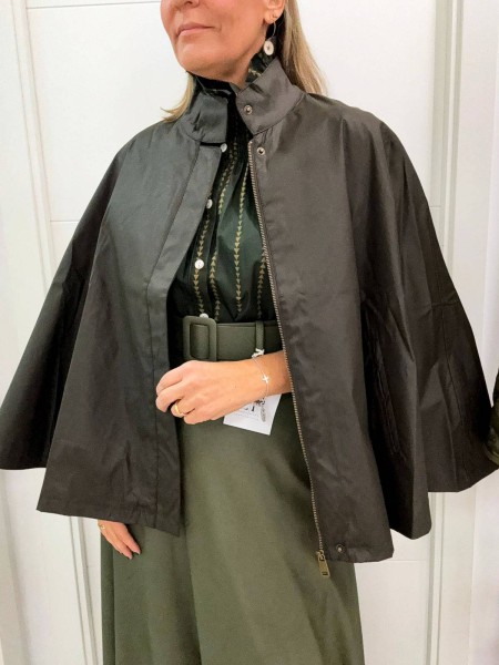 CAPOTE CHUBASQUERO VERDE CAZA