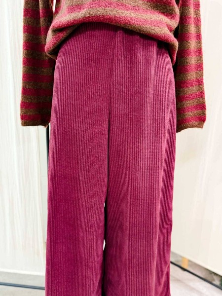 PANTALON PANA LICRA BURDEOS