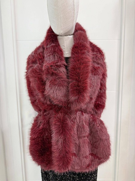 ESTOLA PELO SINTÉTICO TINTO