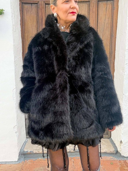 ABRIGO VICTORIA NEGRO 2