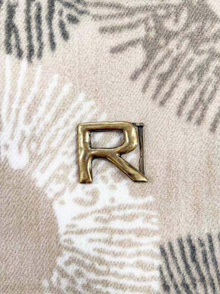 HEBILLA LETRA SIMPLE R