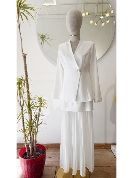 CONJUNTO DE FALDA Y AMERICANA TOSCANA BLANCO