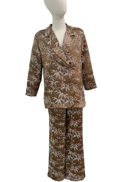 CONJUNTO FLORAL CHOCOLATE