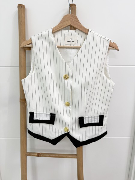 TRAJE TRES PIEZAS AJEDREZ 2